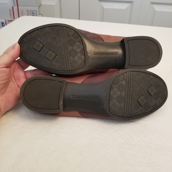 Naturalizer Coretta Loafers Womens 9M 2 Tone  Brown Leather Casual Slip On Shoes - Picture 6 of 8